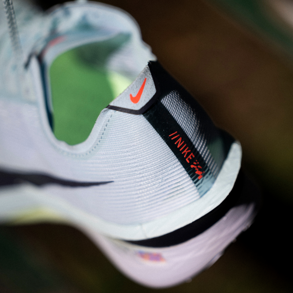 Carbon racesko fra Nike.