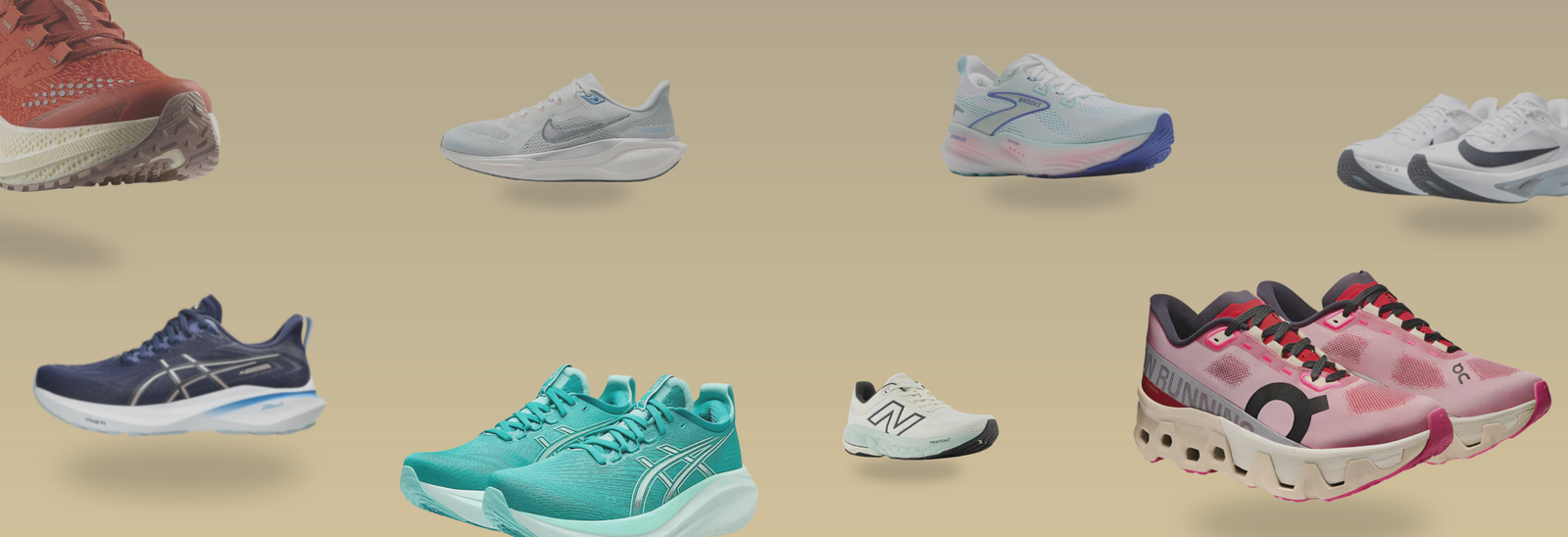 En række løbesko i forskellige farver og mærker er fordelt på en beigefarvet baggrund.