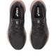 Et par ASICS Blazeblast Dame-løbesko i farven Dark Aubergine/Rose Dust (løbesko) set ovenfra, med ASICS-logoet på indlægssålerne og hvide detaljer på siderne.