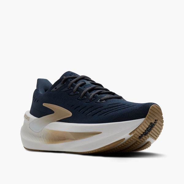 Brooks Glycerin Max 2 løbesko herre i Spellbound/Starfish/White giver maksimal komfort med en tyk hvid/tan sål, beige sidedetaljer, overdel i mesh og sort-hvide snørebånd, vist på en almindelig hvid baggrund.