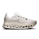 On Cloudsurfer Max Dame i Asphalt/Ice er en hvid sporty sneaker med maksimal dæmpning, overdel i tekstureret mesh, fedt logo på siden, tyk sål med ovale udskæringer, sort ydersål og moderne design, der giver en enestående stil og komfort.