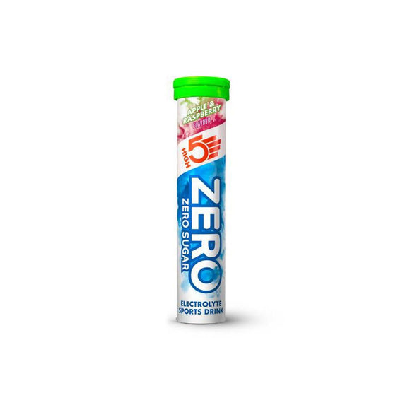 En tube High5 Zero Elektrolytter Tabs Apple Rasberry Kasse - 8 stk. med grøn hætte og etiket med æble-hindbærsmag, sukkerfri, for optimal væskebalance. Blå og pink accenter skiller sig ud på den hvide baggrund.