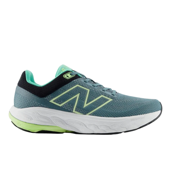 New Balance FreshFoam 860 v14 til mænd i Salt Water/Deep End/Afterglow har en overdel i mesh, stort N-logo, sort hæl, hvid og limegrøn Fresh Foam-mellemsål for komfort og blågrønne snørebånd, vist på en almindelig hvid baggrund.