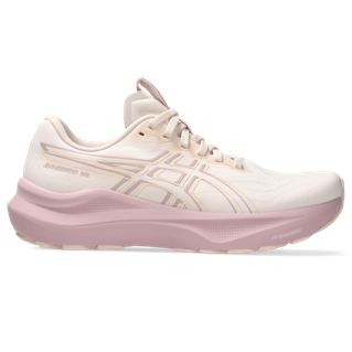 Et sidebillede af Asics Gt-2000 14 dame løbesko i Pearl Pink/Morganite, der viser en tyk sål, snørelukning og det karakteristiske Asics-logo.