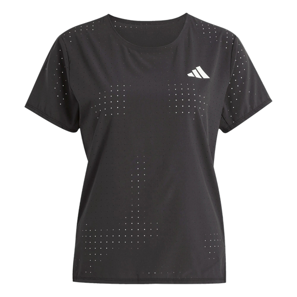 Adidas Adizero Running Tee til kvinder i sort har korte ærmer, et hvidt logo på venstre bryst og små gittermønstrede perforeringer foran, på ærmerne og forneden.