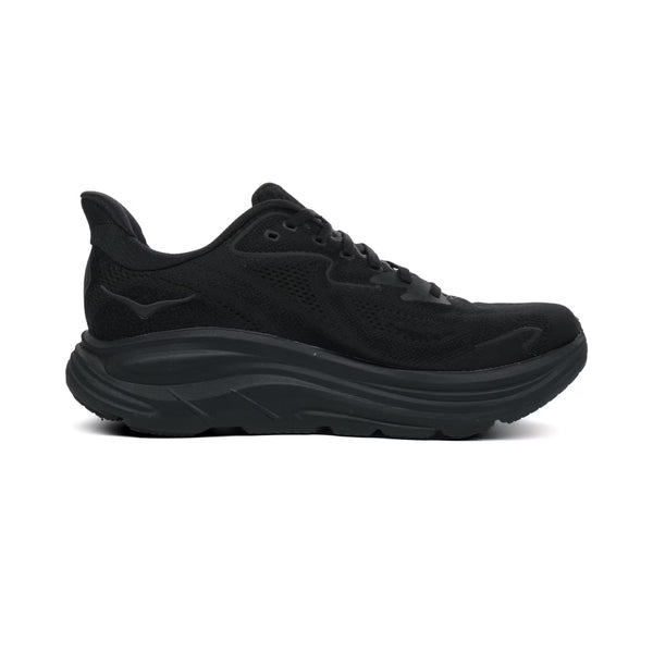 Hoka Clifton 10 Dame i Black/Black er en løbesko med en tyk, struktureret sål og overdel i mesh. Den vises side om side mod en hvid baggrund og er perfekt til løbesko-damer, der ønsker komfort og høj ydeevne.