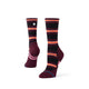 Stance Wayfarer Light Crew, Dame, Fig-strømperne har sorte, bordeaux, pink og orange vandrette striber med et hvidt logo i toppen og bordeaux hæl og tå i en klassisk crew-længde.