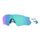 Oakley Radar EV S Path cykling solbriller til unisex med poleret hvid ramme, store blå Prizm Sapphire linser og buede stænger, der fremhæver det sporty look og synligt Oakley-logo.
