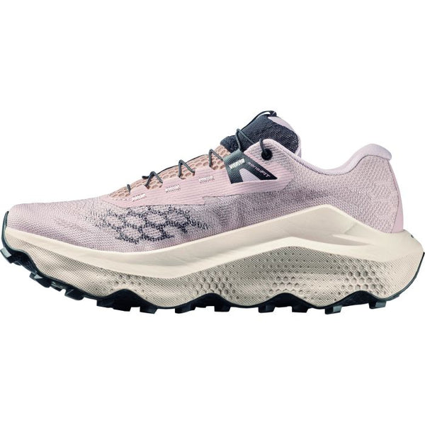 Salomon Ultra Glide 4 Dame i Shadow Grey/Tapioca/Black er en trail-løbesko med en tyk, struktureret sål, overdel i mesh og sorte snørebånd. Den er vist i sideprofil på hvid baggrund og kombinerer komfort og stabilitet.
