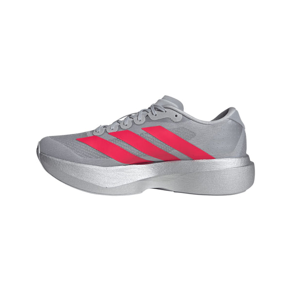 Adidas Adizero Evo SL, Herre (Silvmt/Lucred/Ironmt) er en grå løbesko med dristige pink diagonale striber, en tyk sål, grå snørebånd, overdel i mesh og Lightstrike Pro-dæmpning for øget komfort.