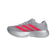 Adidas Adizero Evo SL, Herre (Silvmt/Lucred/Ironmt) er en grå løbesko med dristige pink diagonale striber, en tyk sål, grå snørebånd, overdel i mesh og Lightstrike Pro-dæmpning for øget komfort.