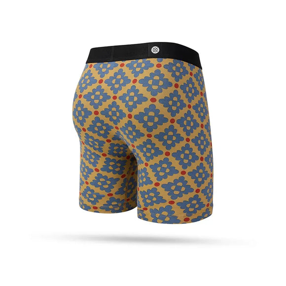 Stance Creamic Wholester herre boxershorts i khaki med sort foring og blomstermønster i blå og orange på beige baggrund, vist fra ryggen. Med Wholester-teknologi for optimal komfort.
