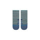 Et par Stance Earnie Light Quarter Sock, Unisex, Sea Blue, med blå, grønne og hvide vandrette striber, lagt fladt med hælene nede; perfekt til træning.