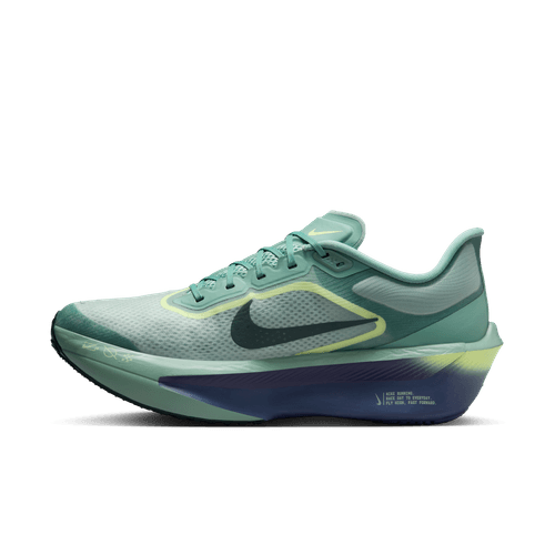 Et sidebillede af Nike Zoom Fly 6 Herre i Cannon/Seaweed-Light Silver-Cobalt Bliss med sort Swoosh, overdel i mesh, blå-gul mellemsål og polstret hæl i cushlon-skum.