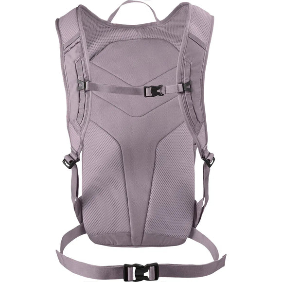 Salomon Trailblazer 10 løberygsæk i Nirvana/Plum Perfect har polstrede skulderstropper, justerbare bryst- og taljestropper med spænder og et ventilationssystem i mesh - ideelt til løbere. Vist fra bagsiden. Unisex, 10 liter.