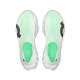 Oversigtsbillede af ON Cloudmonster 3 Hyper LS slip-on-sneakers i farvekombinationen Flurry/Verdite, unisex-model med hvide såler og sorte detaljer. Med Helion HF hyper-skum for ekstra komfort; indlægssålerne er forsynet med mærket og ordet RECYCLER.