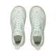 Topbillede af Hoka Clifton 10 Dame løbesko i Sea Glass/Jadeite, snørebånd bundet, med mesh-overdel og brandede indlægssåler, placeret side om side på en hvid baggrund.