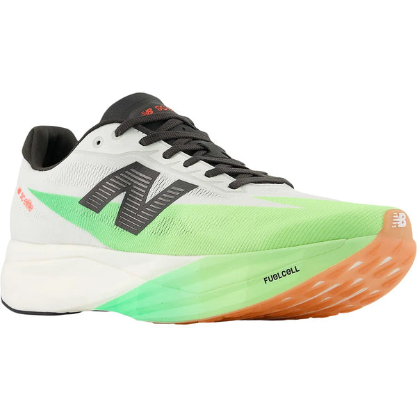 New Balance Fuelcell Supercomp Elite V5, Herre, White/Mint Flash EKIDEN er en topmaratonløbesko med hvid overdel, sorte snørebånd, fedt sort N-logo og en grøn-orange FuelCell-mellemsål med orange og grøn accent.