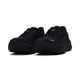 Et par Hoka Bondi 9, Herre, Black/Black løbesko med tykke såler er sat op mod en hvid baggrund, placeret side om side og vinklet lidt fremad for maksimal komfort.