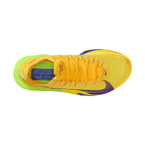 Topbillede af Nike Alphafly Next% 3 Dame i Laser Orange/Indigo Burst-Citron Pulse med gule snørebånd, grønne og lilla accenter og et synligt mærke på indersålen på en almindelig hvid baggrund.