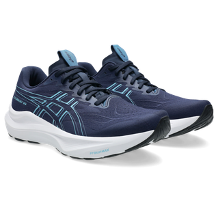 Et par Asics GT-2000 14 løbesko til mænd i farven Midnight/Stillwater med lyseblå detaljer, hvide mellemsåler, sorte ydersåler, lavt snit, pronationsstøtte og Asics-logo på siden.