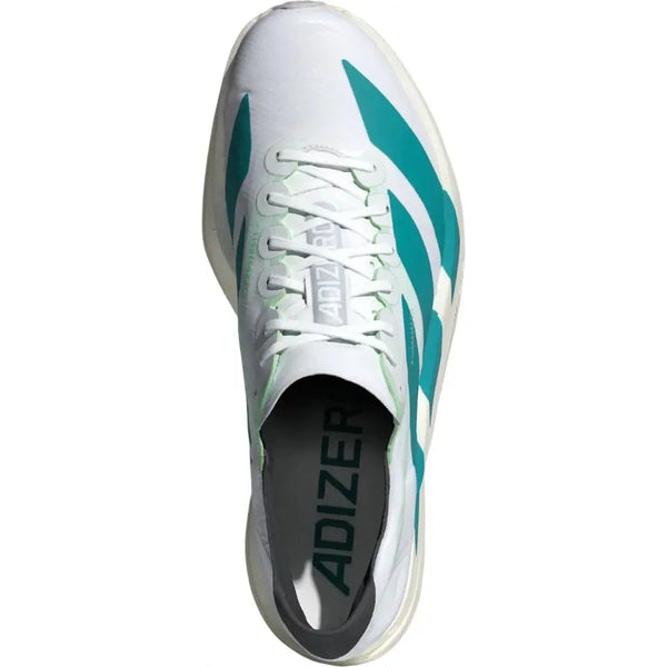 En top-down-visning af Adidas Adizero Adios Pro 4 Herre løbesko i Ftwwht/Purtea/Carbon viser blågrønne accenter, hvide snørebånd og et moderne design. Ordet ADIZERO vises på tungen og indersålen og fremhæver ENERGYRODS 2.0-teknologien.
