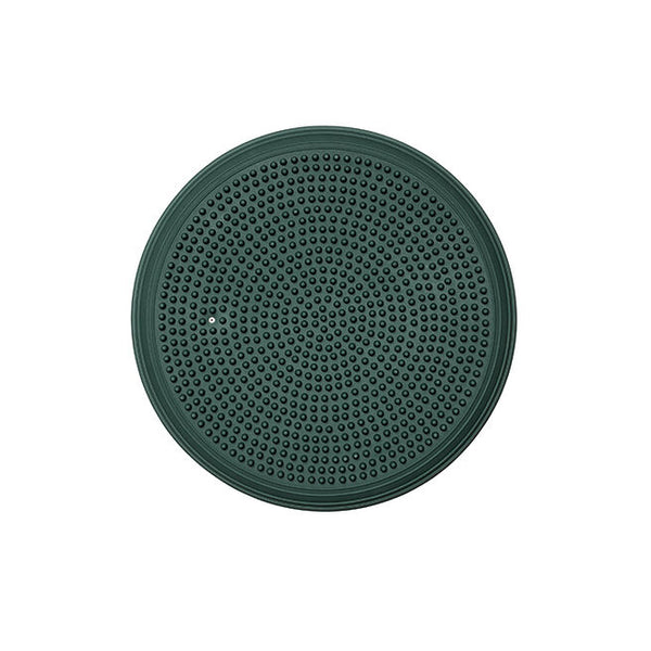 Casall Balance Cushion, Unisex, i mørk blågrøn, har en rund form med en struktureret overflade og jævnt fordelte hævede prikker - perfekt til coretræning eller rehabilitering.