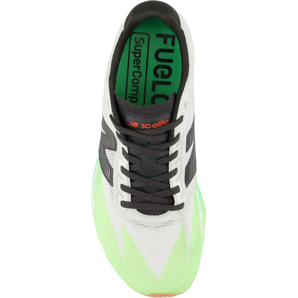 New Balance Fuelcell Supercomp Elite V5 Dame White/Mint Flash EKIDEN set ovenfra med sorte snørebånd, sorte sidestriber, en lysegrøn tå og FUELCELL-branding på den mintgrønne indersål.