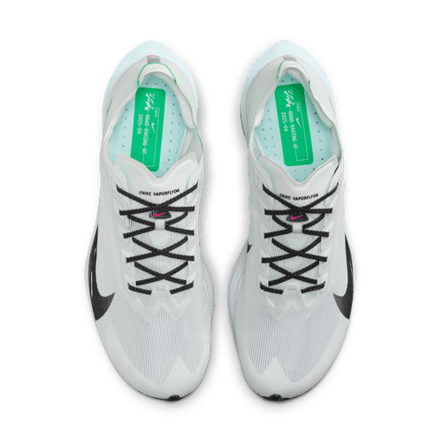 Topbillede af Nike ZoomX Vaporfly Next% 4 løbesko i White/Black-Hyper Pink-Mint Foam til mænd med sorte snørebånd, sorte swooshes, grønne indlægssåler med hvid tekst, Vaporfly-branding på tungen og responsiv ZoomX-skumdæmpning.