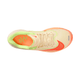 Topbillede af Nike Zoom Fly 6 Dame i Pale Ivory/Hyper Crimson med orange og neongrønne detaljer, hvide snørebånd, åndbar mesh-overdel og kulfiberplade, der giver letvægtskomfort og ekstra fremdrift.
