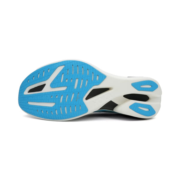 Bunden af en enkelt Hoka Cielo X1 2.0 (Unisex) i Skyward Blue/Cielo Blue, med en hvid og blå ydersål i gummi med sort struktureret greb og carbonplade, fotograferet mod en hvid baggrund.