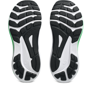 Nedenfor ses to Asics GT-1000 14 GS Børn-sko i Midnight/Vital Green med sort gummislidbane med hvide områder og grønne accenter. Ydersålens riller og teksturer forbedrer grebet og komforten for aktive børn.