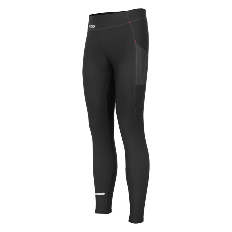 Fusion C3+ Long Training Tight til kvinder i SuperBlack har høj linning, sidelomme i mesh, diskret logo ved linningen og en lille refleksstribe ved anklen, vist på hvid baggrund.