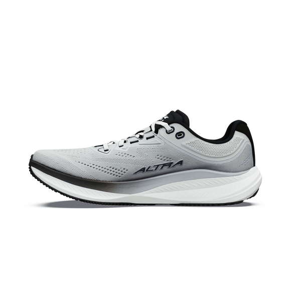 Altra Torin 9-løbeskoen til mænd i farvekombinationen Ultimate Grey/Black/Vapor Blue har en overdel i mesh, snørelukning, Zero Drop-sål og Altra-logo på siden, vist på en hvid baggrund.