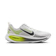 En Nike Vomero 18 herreløbesko i farven WHITE/BLACK-LEMON VENOM-DARK GREY vises i profil på hvid baggrund. Skoen har en hvid mesh-overdel med sort Nike-swoosh, grå og neongule (Lemon Venom) detaljer samt en synlig neongul ZoomX-sål, der giver maksimal dæmpning.