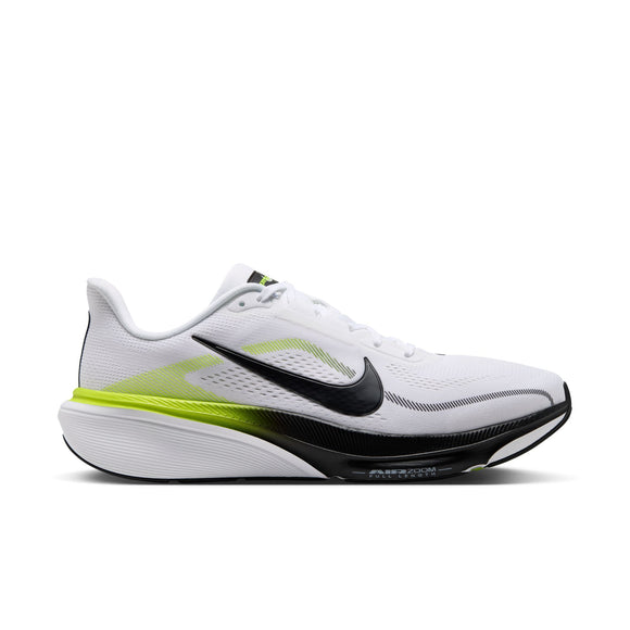 Nike Pegasus 42 Herre i farvekombinationen HVID/SORT-LEMON VENOM-HVID har en overdel i mesh, et sort Nike-swoosh, sorte og neongule detaljer samt en tyk ReactX-skum-mellemsål med støddæmpning; vist set fra siden på en ensfarvet hvid baggrund.