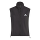En sort Adi365 Running Essentials-løbevest til kvinder fra Adidas, der har et ærmeløst design med lynlås, høj krave og et lille hvidt Adidas-logo på venstre bryst, der fremstår tydeligt på en ensfarvet hvid baggrund. Denne løbevest er et uundværligt tilskud til enhver aktiv garderobe.