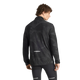 Der ses et billede bagfra af en person med krøllet hår, der bærer Adidas Adi365 Running Half Zip langærmet trøje til mænd i farven Black/Grefiv, som har et diskret camouflagemønster og reflekterende detaljer, kombineret med sorte træningsbukser. Adi365 Running Half Zip-trøjen skiller sig tydeligt ud mod den ensfarvede hvide baggrund.