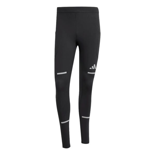 Adi365 Tights M til mænd fra Adidas er sorte løbetights med refleksstriber på lår og skinneben og et hvidt logo på venstre lår. Disse tætsiddende tights har ingen synlige lukninger eller lommer.