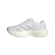 Adidas Adizero Evo SL Dame i Ftwwht/Ftwwht/Warsan har et hvidt design med lysegrå striber og en tyk LIGHTSTRIKE PRO-sål - en ideel løbeskoinnovation til kvindelige løbere, vist fra siden på en almindelig, lys baggrund.