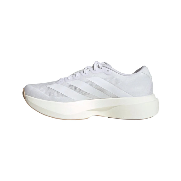 Adidas Adizero Evo Sl til mænd i farvekombinationen Ftwwht/Ftwwht/Warsan har tre hvide striber, en LIGHTSTRIKE PRO-mellemsål, snørelukning og en tyk, off-white sål, vist i profil på en ensfarvet baggrund.