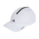 Adidas Adizero letvægts-løbehue (unisex) i hvid/sort har en sort lodret stribe, et Adidas-logo på siden, CLIMACOOL-ventilationshuller på siderne og teksten »ADIZERO« trykt tæt på skyggen.
