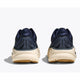 Et par Hoka Bondi 9 løbesko herre i Midnight Blue/Varsity Navy vises bagfra og fremhæver BOND-logoet på hver hæl og tykke, strukturerede såler for maksimal komfort mod en almindelig hvid baggrund.