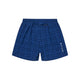 Et par Saysky Checker Pace Shorts 5″ til mænd i blå ternet mønster med elastisk linning, et ternet mønster og hvid tekst med et lille symbol nederst på venstre ben. Disse shorts er afbilledet fladt lagt ud på en hvid baggrund.