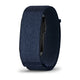 Et vævet armbånd i Captain Blue-stof fra Garmin, der går under navnet Cirqa Smart Band, ses set bagfra på en hvid baggrund. Den sorte, rektangulære enhed er delvist skjult af armbåndets materiale og byder på praktiske funktioner såsom aktivitetsmåling og søvnregistrering.