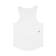 En almindelig hvid Saysky Clean Combat Pro Singlet, Herre, er lagt fladt med ryggen opad. En lille sort stjerne nederst til højre giver dette hurtigtørrende træningstøj et stilfuldt præg.