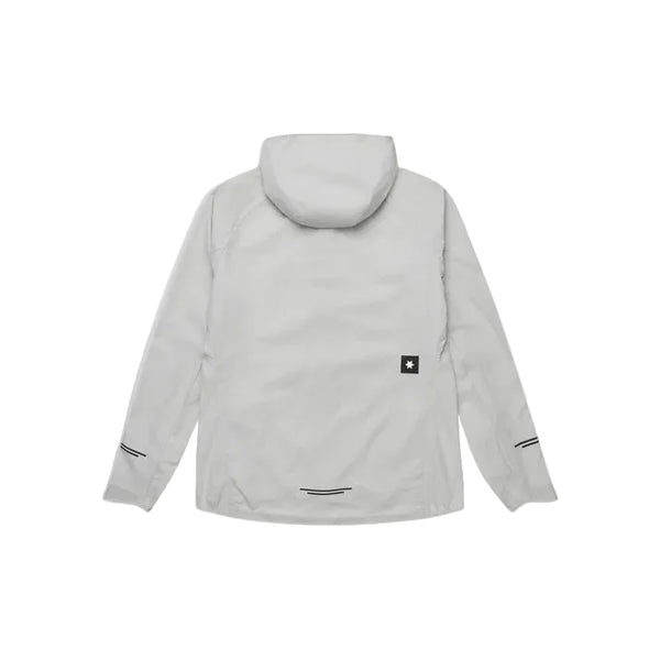 Clean Pace Flex Hooded Jacket, Dame, Grey fra Saysky ses bagfra med et lysegråt design og diskrete sorte detaljer ved håndleddene og forneden. Denne vindtætte løbejakke har lange ærmer og et lille sort mærke nederst på ryggen, ideel til udendørs løbeture.