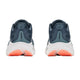 Et par Hoka Clifton 11-damesko i farven Faded Navy / Glimmering Blue ses set bagfra, hvor teksten »Clifton 11« på hælene fremhæves. Sålerne giver maksimal støddæmpning og har et overvejende hvidt design med orange sektioner ved hæl- og tåområdet. Baggrunden er ensfarvet hvid.