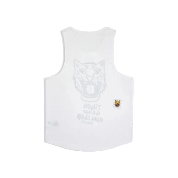 Saysky Tiger Combat Pro Singlet, Herre, White er en hvid tanktop med et subtilt tigeransigt, baglæns skrift og en broderet patch - designet til åndbarhed og hurtigtørrende komfort.