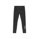 Saysky Combat+ Rib Long Tights, Herre, Sort ses her set bagfra med lommer og et hvidt SAYSKY-logo nederst på venstre ben. Disse løbetights til herrer er fremstillet af åndbart ribstof, hvilket sikrer komfort og åndbarhed. Baggrunden er ensfarvet hvid.